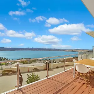 Nature & Relax House, Panoramic Sea View, Free Parking 54 Hobart