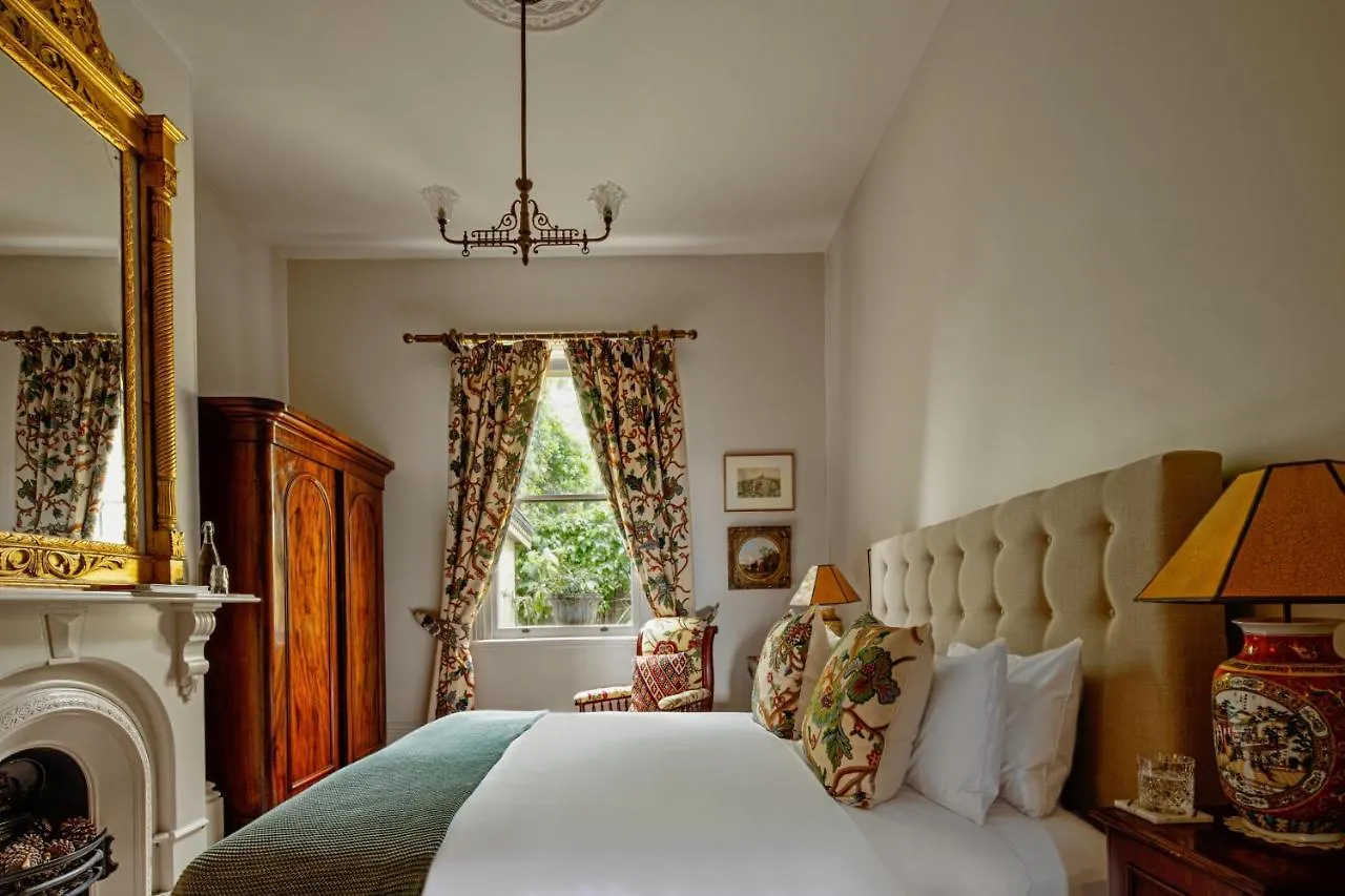 The Corinda Collection Villa Hobart Australia