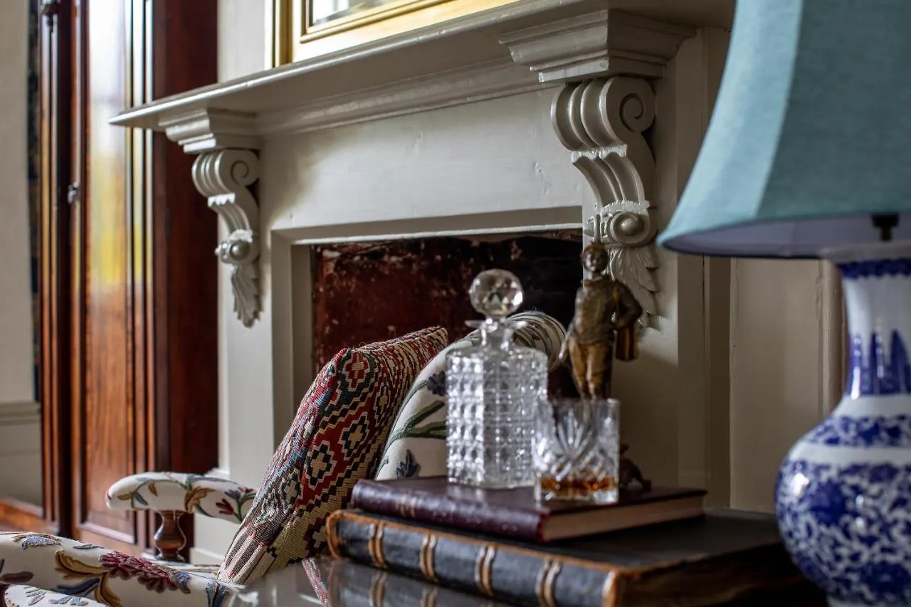 Lodge The Corinda Collection Villa Hobart Australia