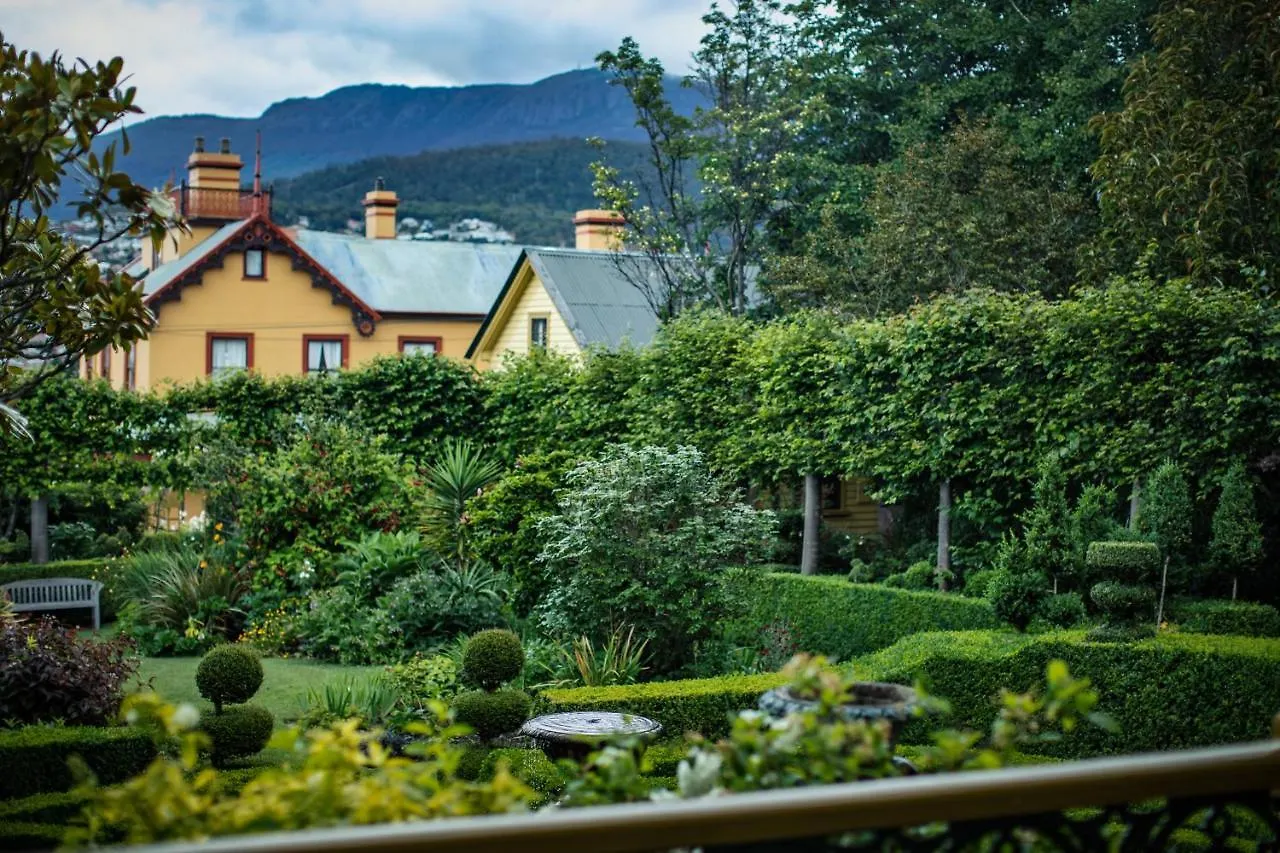 Lodge The Corinda Collection Villa Hobart