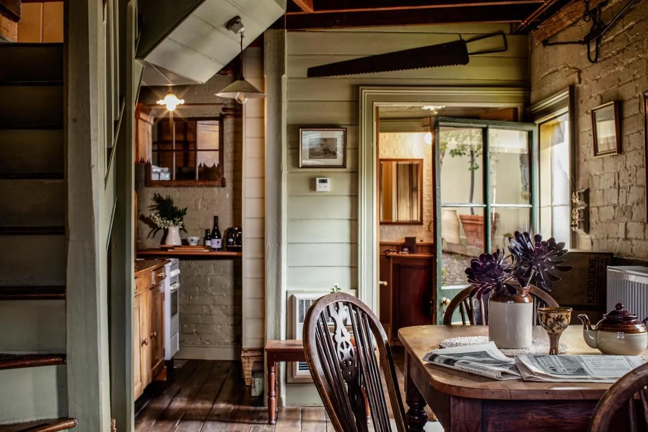 Lodge The Corinda Collection Villa Hobart
