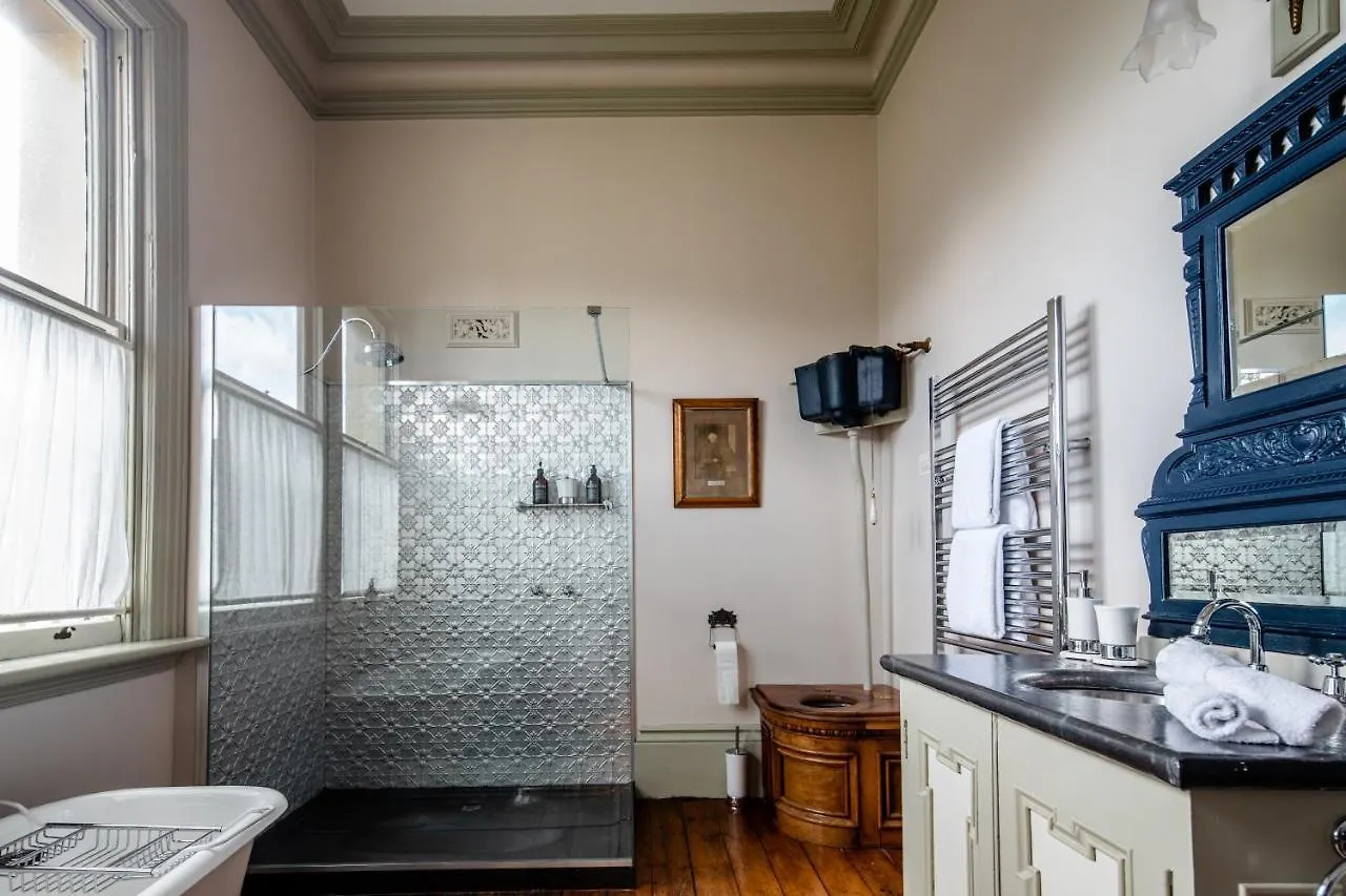 The Corinda Collection Villa Hobart Lodge