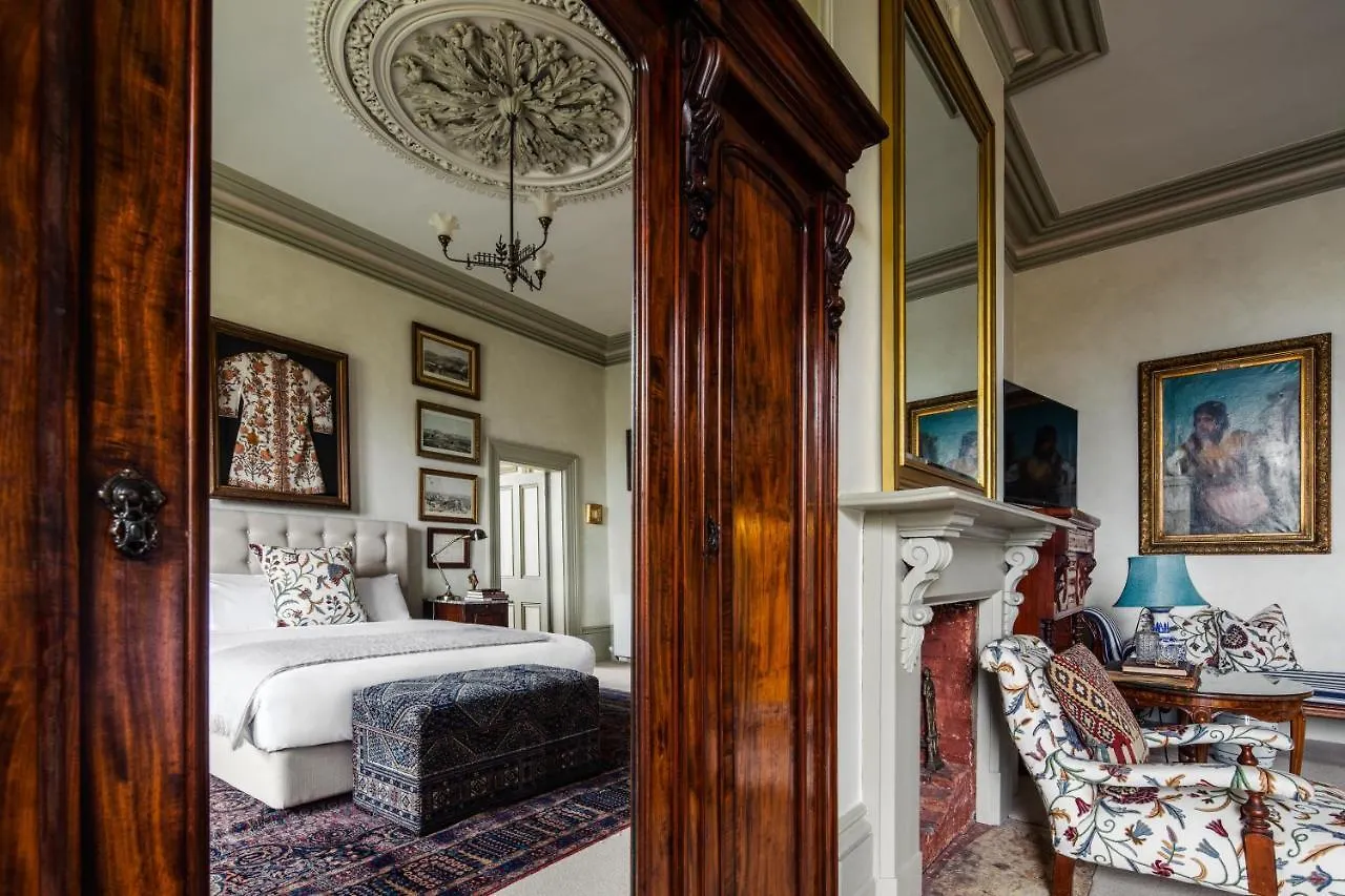 Lodge The Corinda Collection Villa Hobart Australia